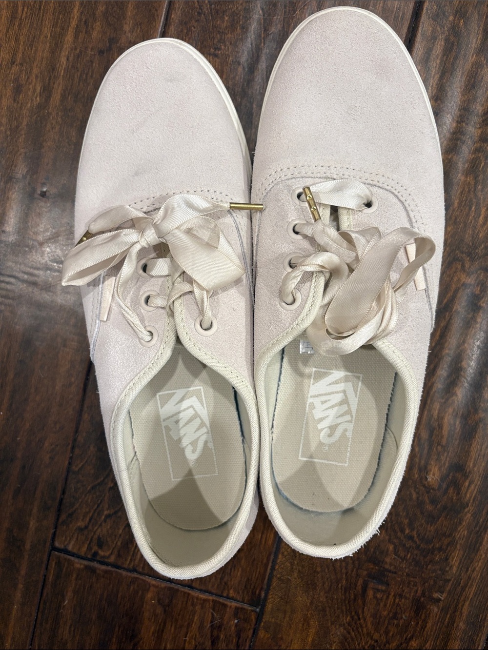 Vans Women's Light Blush Satin Lace Suede Sneakers EUC
